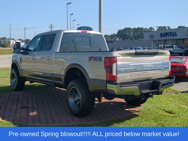 Used 2017 White Gold Metallic Ford King Ranch image 11