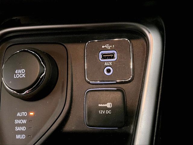 2021 Jeep Compass Latitude Silver at Grove City Ford