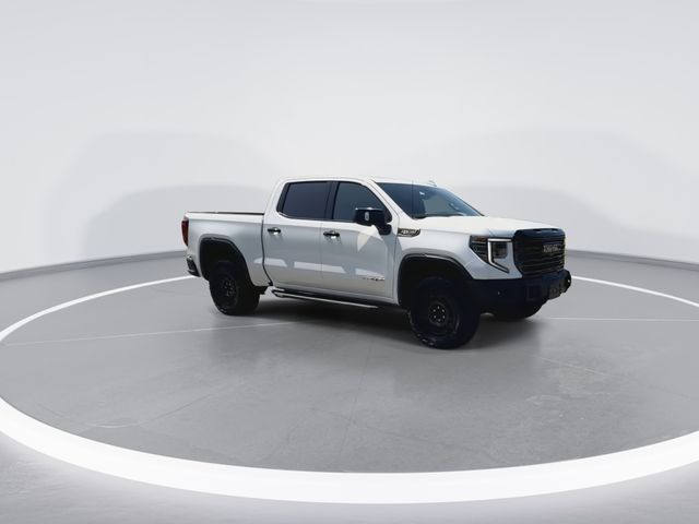 Used 2024 White GMC AT4X image 13