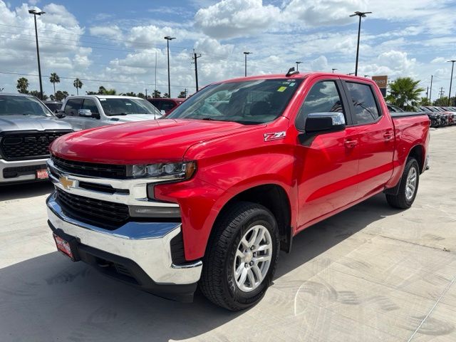 Used 2020 Red Chevrolet LT image 3