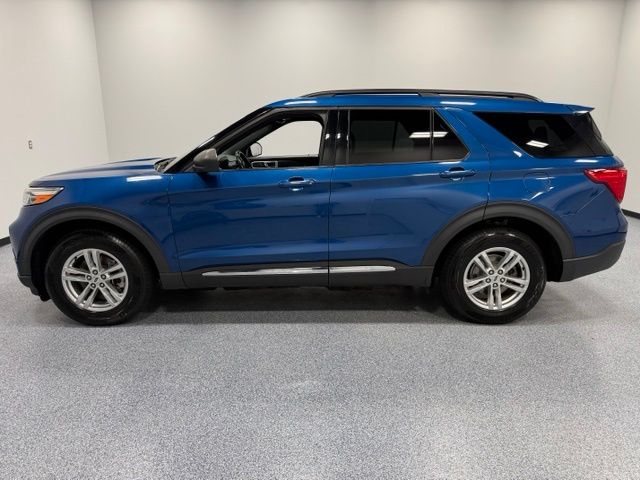 Used 2020 Blue Ford XLT image 5
