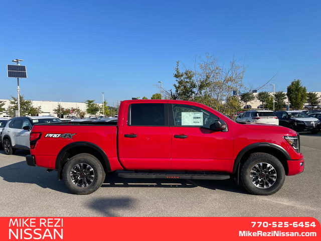 2024 Nissan Titan PRO-4X 2