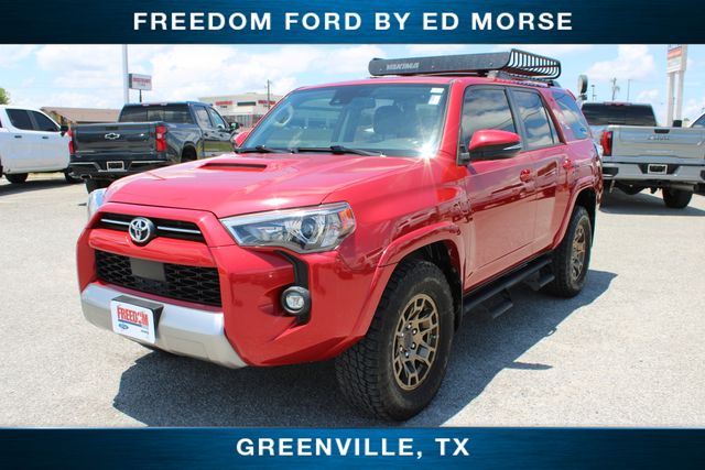 Barcelona Red Metallic 2021 Toyota 4Runner SUV / Crossover Four-Wheel Drive 5-Speed Automatic Overdrive