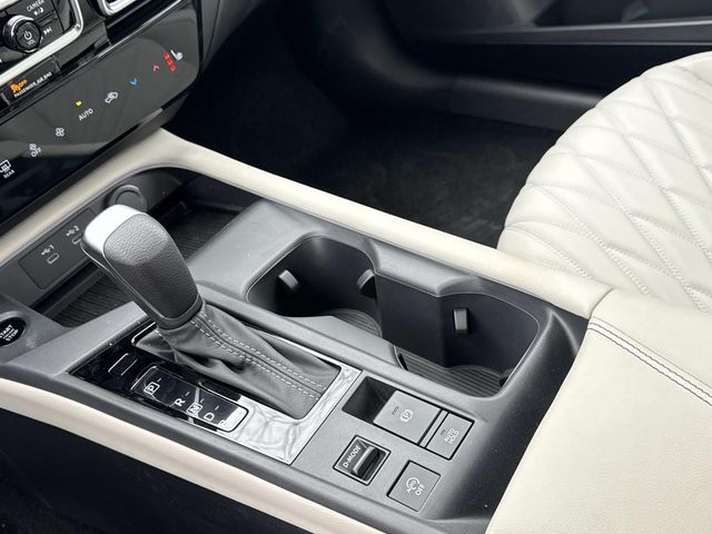 2026 Nissan Sentra SL - Photo 6