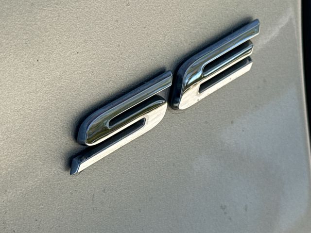 Used 2017 Silver Ford SE image 10