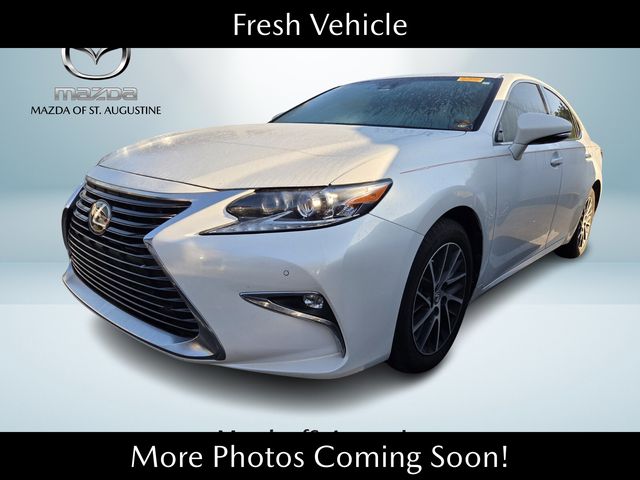 White Pearl 2017 Lexus ES 350 FWD Sedan Front-Wheel Drive 6-Speed Automatic