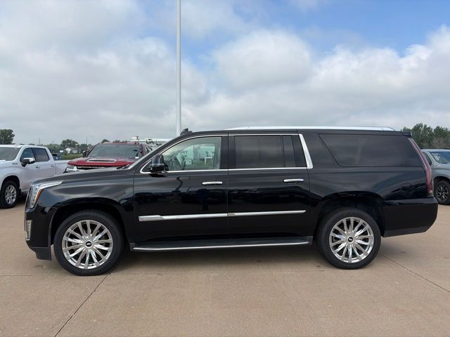 Used 2016 Cadillac Escalade ESV SUV