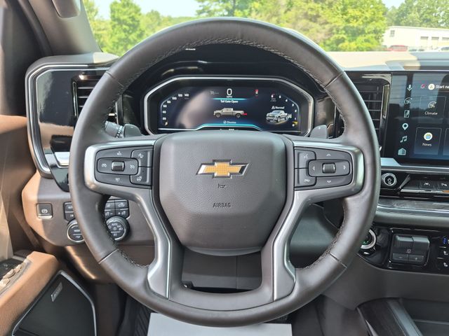 Used 2024 White Chevrolet LTZ image 31