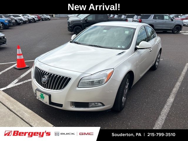 White Diamond Tricoat 2013 Buick Regal Sedan 6-Speed Automatic Overdrive