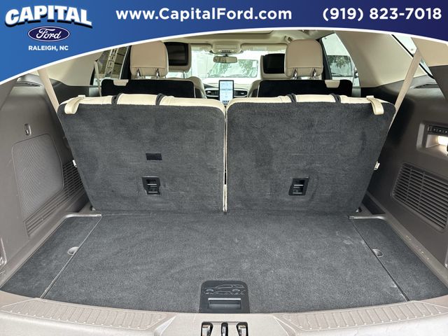 Used 2020 White Ford Platinum image 16