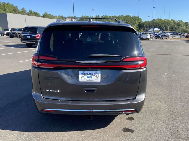 2021 Chrysler Pacifica Touring L 5