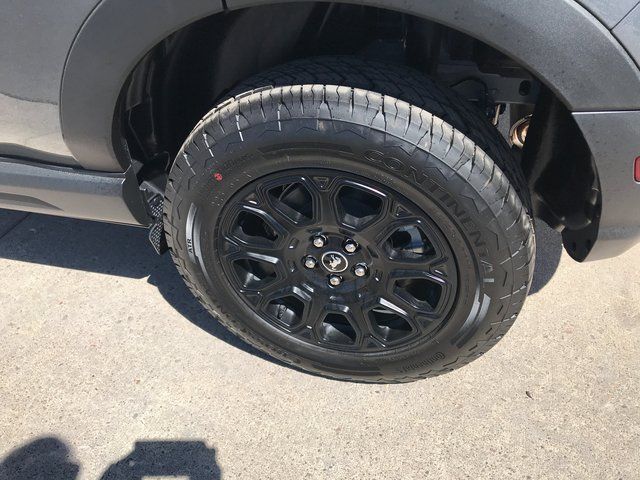 New 2025 Gray Ford Badlands image 24