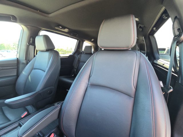 2025 Honda Odyssey Sport-L:B02533