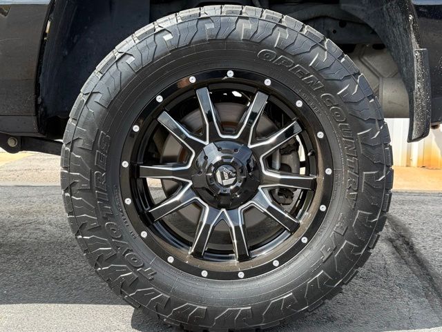 used 2022 Ram 1500 car, priced at $34,252