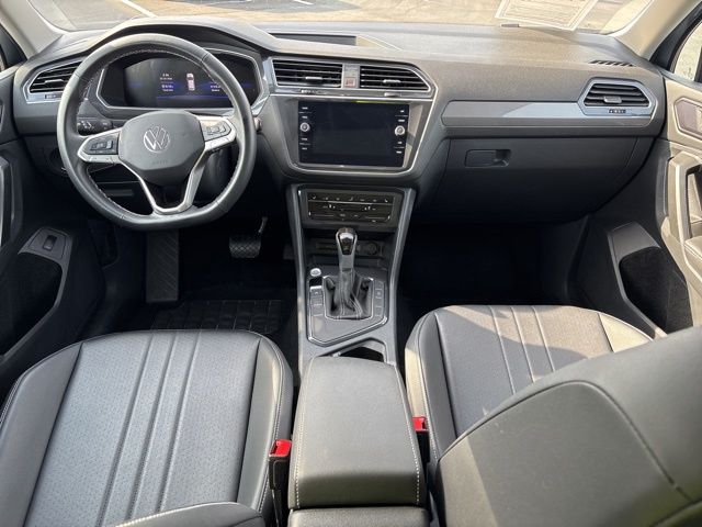 Used 2024 Gray Volkswagen 2.0T Wolfsburg Edition image 16