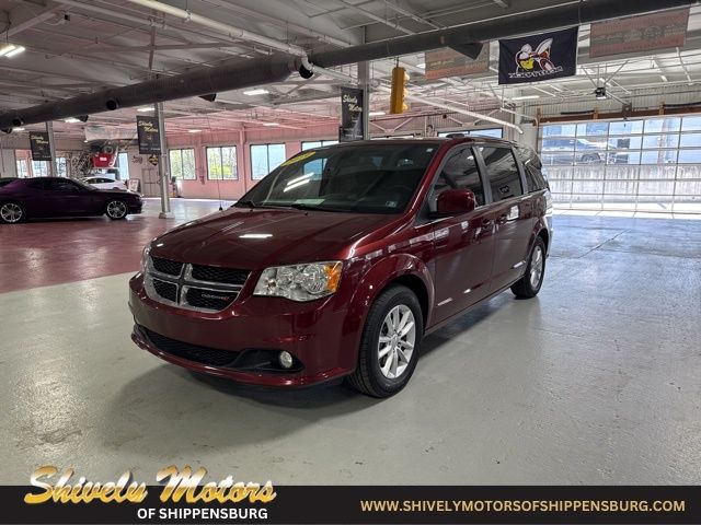 Octane Red Pearlcoat 2019 Dodge Grand Caravan SXT FWD Minivan Front-Wheel Drive 6-Speed Automatic