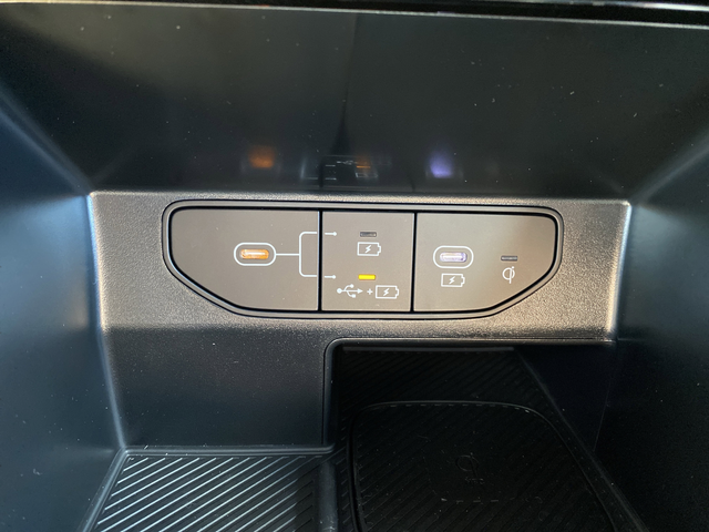 Certified Used 2026 Gray Kia X-Line SX Prestige image 28