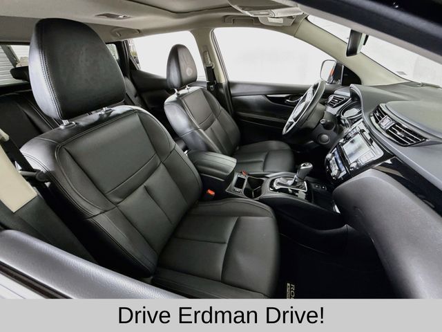 Used 2022 Nissan Rogue Sport SUV
