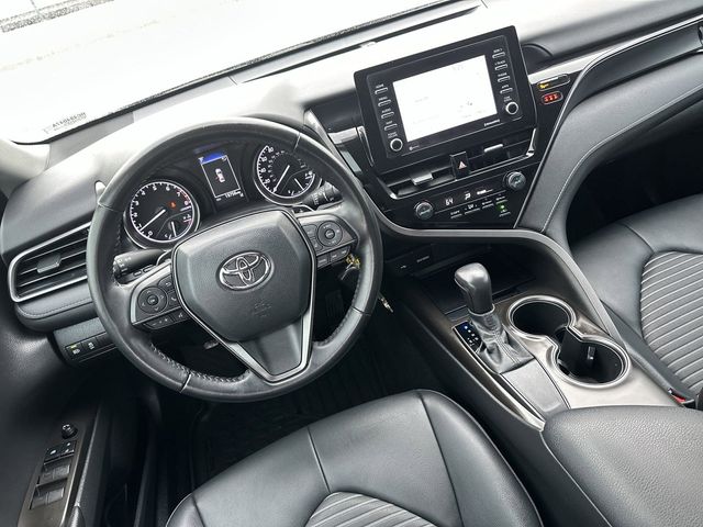 2021 Toyota Camry SE 13