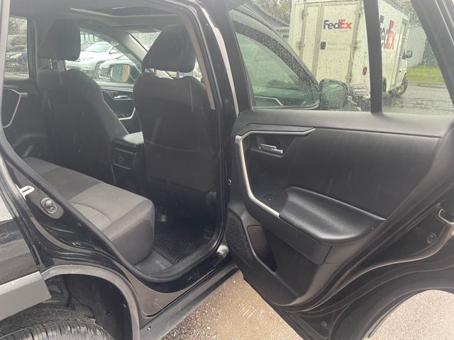 Used 2021 Toyota RAV4 SUV
