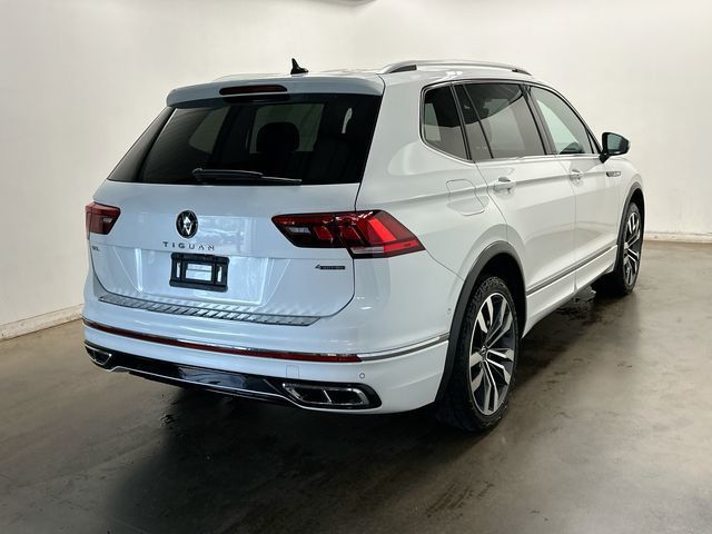 2022 Volkswagen Tiguan 2.0T SEL R-Line White at South Hills Kia