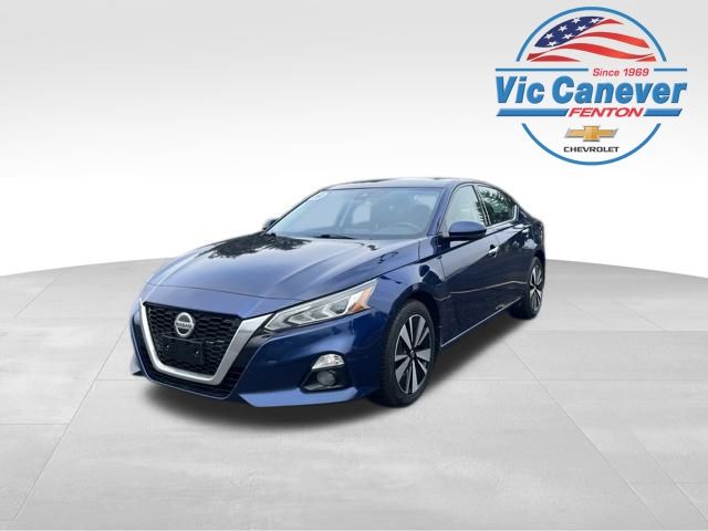 Blue 2020 Nissan Altima Sedan All-Wheel Drive Continuously Variable Transmission
