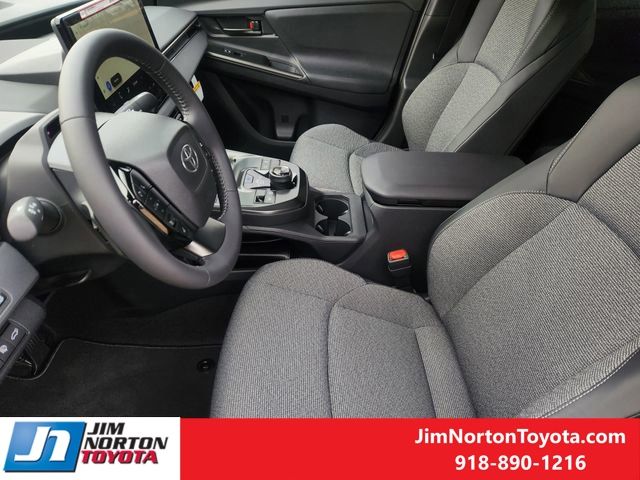 2026 Toyota bZ XLE - Photo 12