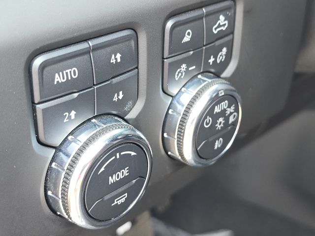 Photo of 2024 GMC Sierra 2500HD AT4 in Dallas, GA - 26,  2024 GMC Sierra 2500HD AT4:43933A