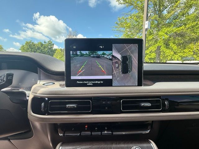 2022 Lincoln Aviator Reserve photo