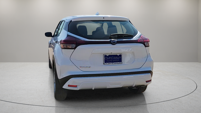 2025 Nissan Kicks Play