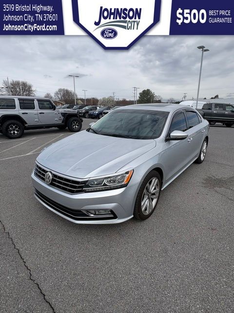 2016 Volkswagen Passat 1.8T SEL