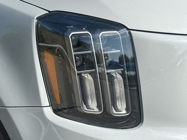 Used 2023 Gray Kia SX X-Pro image 3