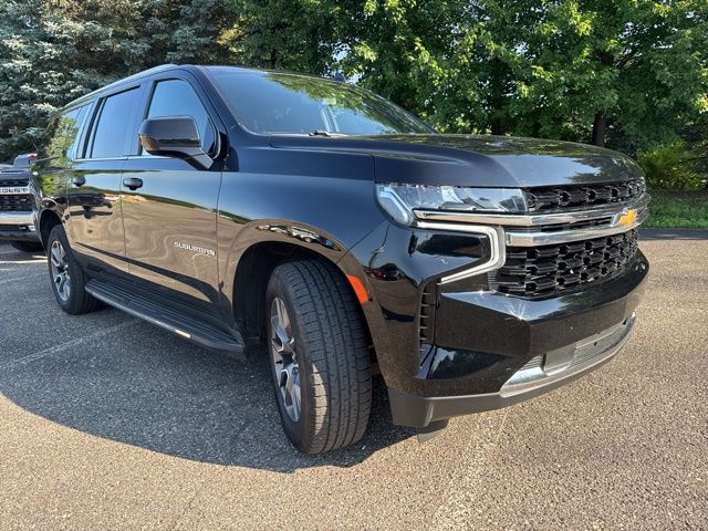 Used 2021 Chevrolet Suburban For Sale in New Hudson, MI