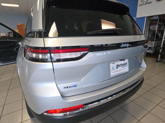 Used 2024 Jeep Grand Cherokee SUV
