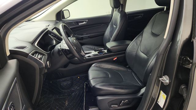 2017 Ford Edge Titanium Gray at Autostrade