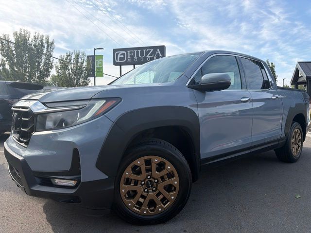 Silver 2022 Honda Ridgeline Pickup Truck All-Wheel Drive 9-Speed Automatic