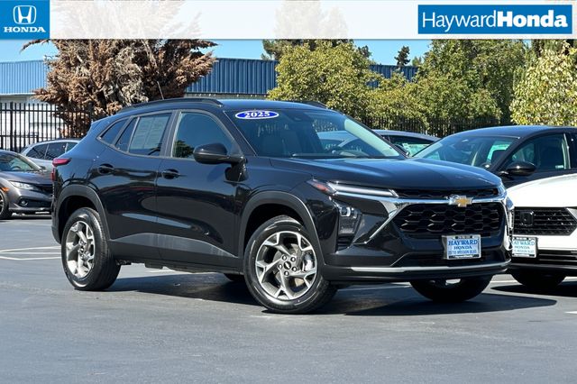 Mosaic Black Metallic 2025 Chevrolet Trax SUV / Crossover Front-Wheel Drive 6-Speed Automatic