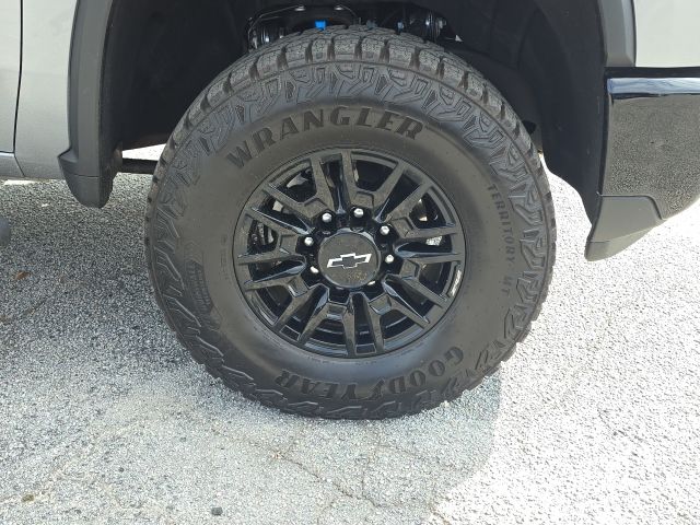 2025 Chevrolet Silverado 2500HD ZR2:C02477