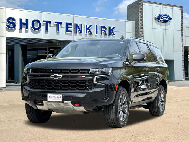 Used 2023 Black Chevrolet Z71 image 3