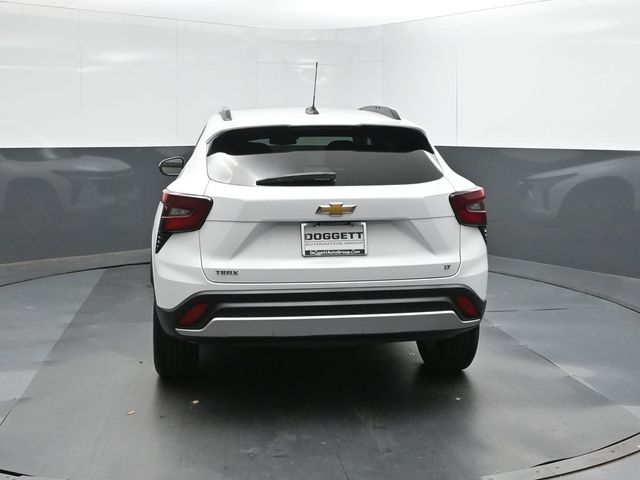 Used 2025 Chevrolet Trax SUV