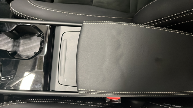 Used 2023 Thunder Gray Metallic Volvo Ultimate image 20
