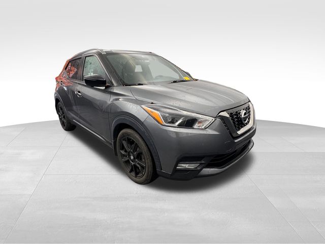 2020 Nissan Kicks SR 2