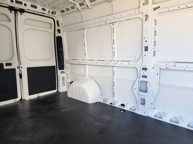 2025 Ram ProMaster 2500 High Roof 19