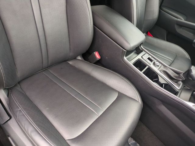 used 2024 Kia Sorento car, priced at $25,980