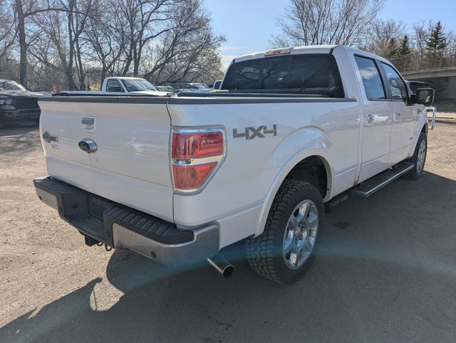 2014 White Platinum Clearcoat Metallic Ford F-150 King Ranch 4X4 Truck