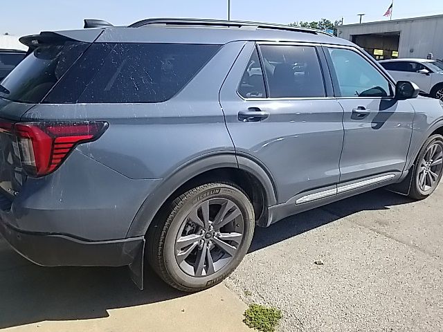 Used 2025 Ford Explorer SUV