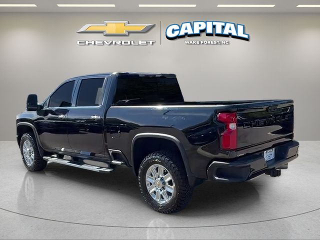 Used 2020 Black Chevrolet High Country image 4