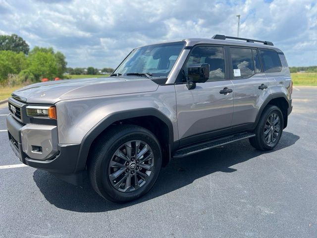 Meteor 2027 Toyota Land Cruiser SUV / Crossover Four-Wheel Drive 8-Speed Automatic