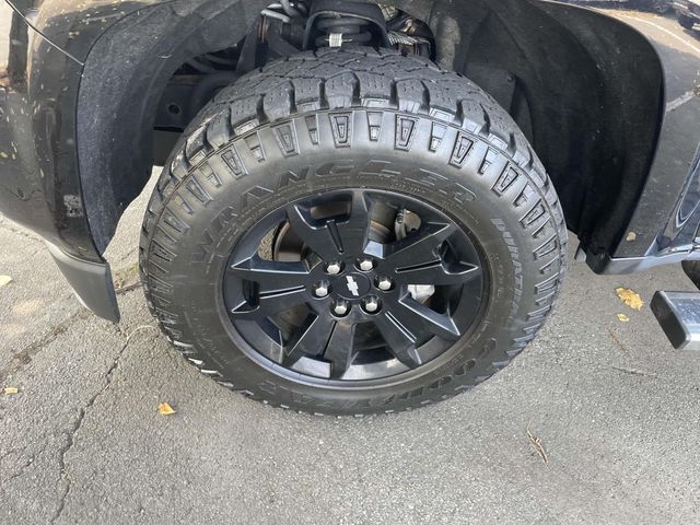 2018 Chevrolet Colorado Z71 11