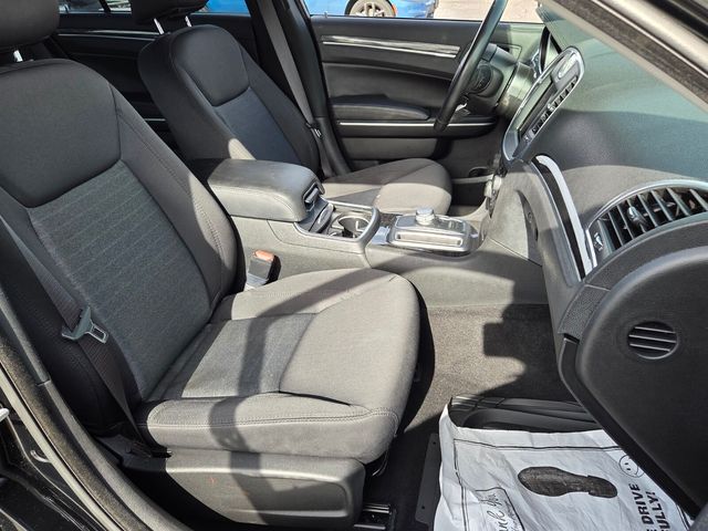 Used 2021 Chrysler 300 Sedan